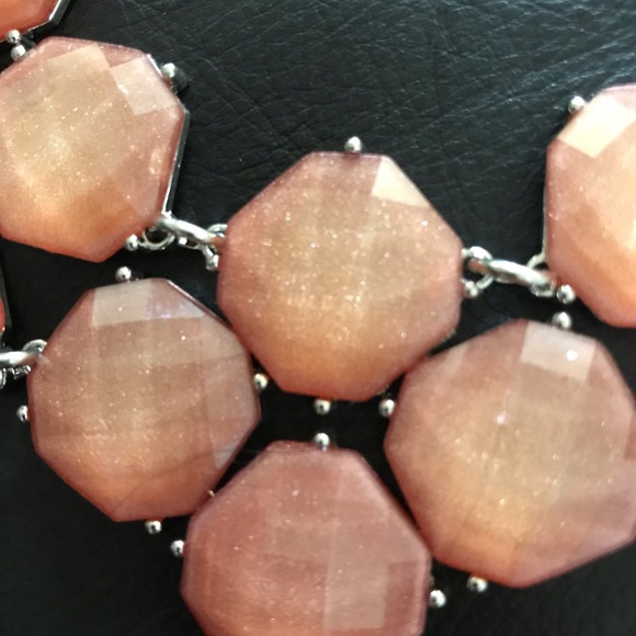 NWT Coral statement piece necklace - Picture 2 of 4